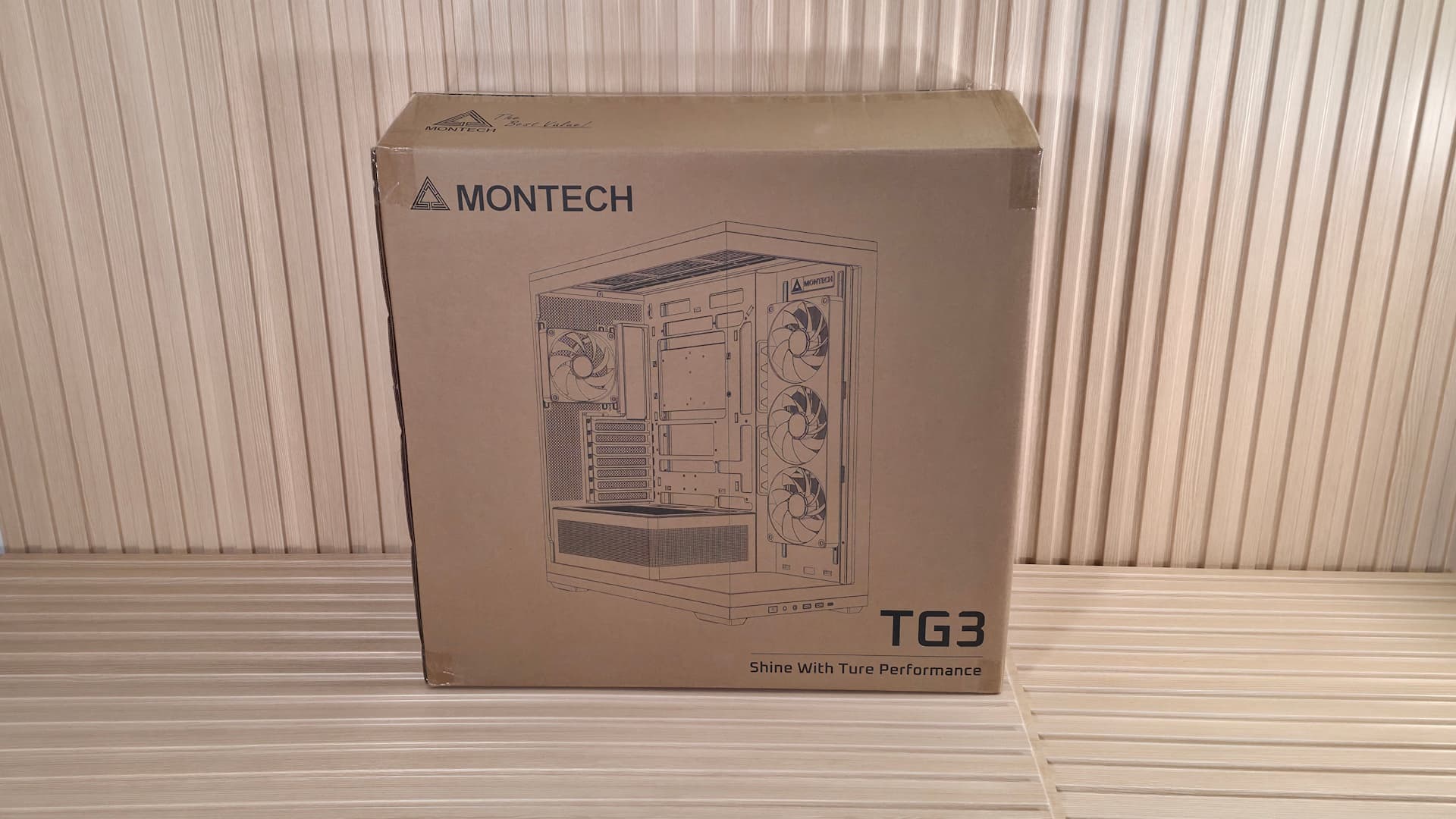 Montech TG3 - Outside