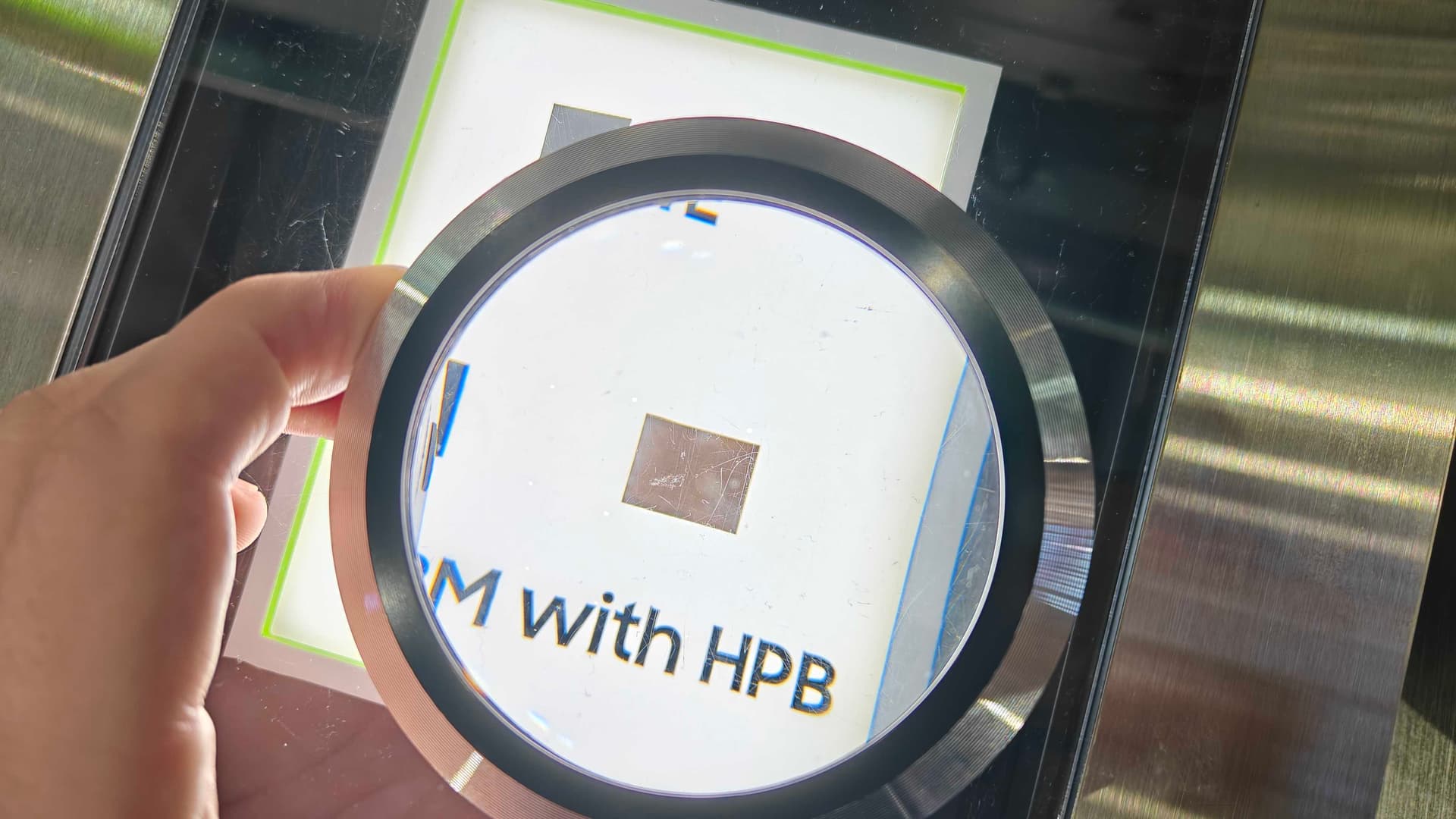 Samsung HBM5 with HPB