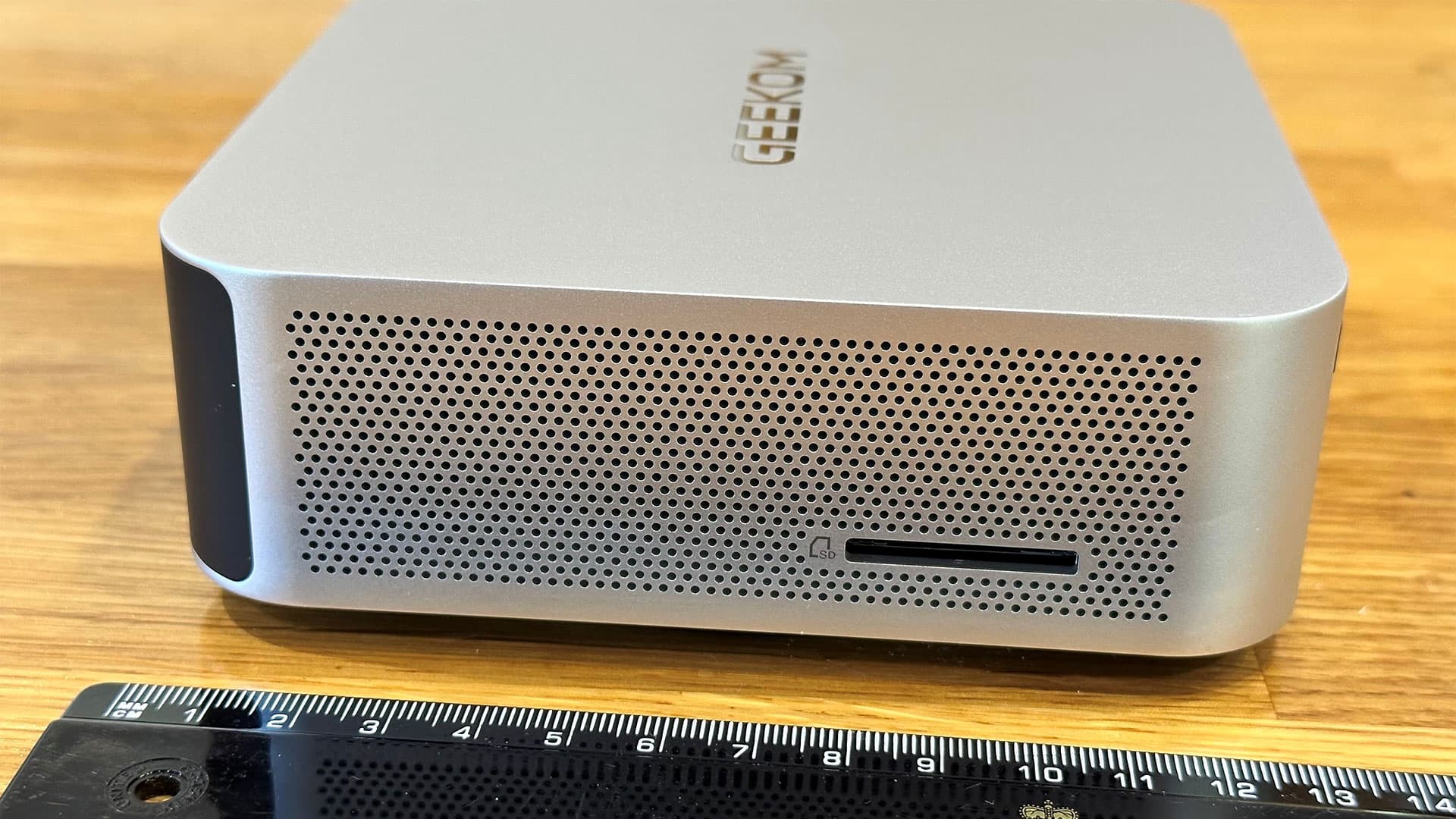 Geekom A9 Max 2026