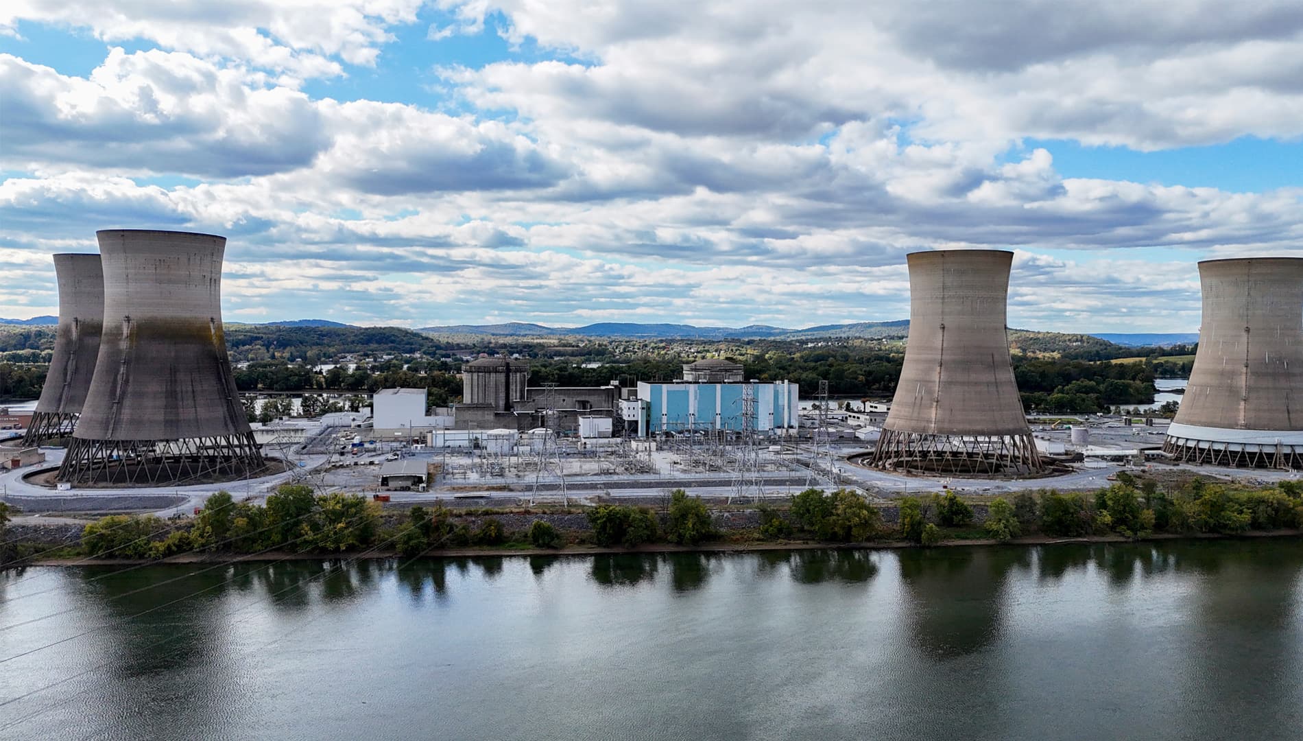 Three mile power plant being converted to run datacenters.