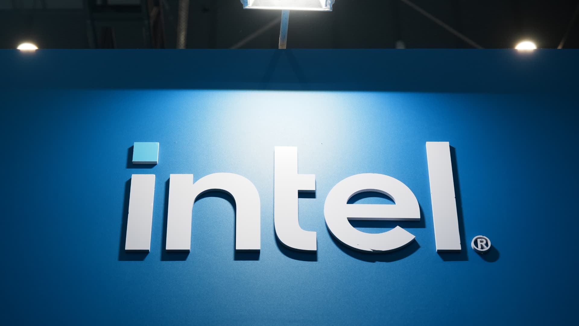 Intel logo