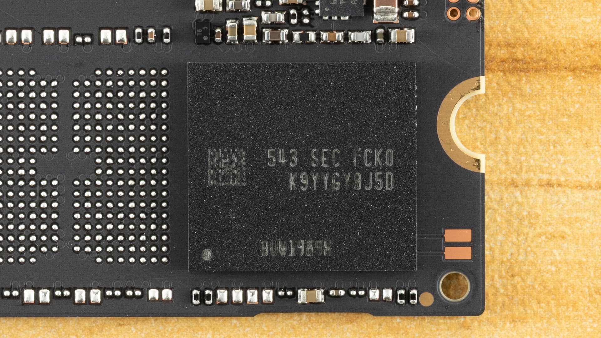 Samsung 990 2TB SSD