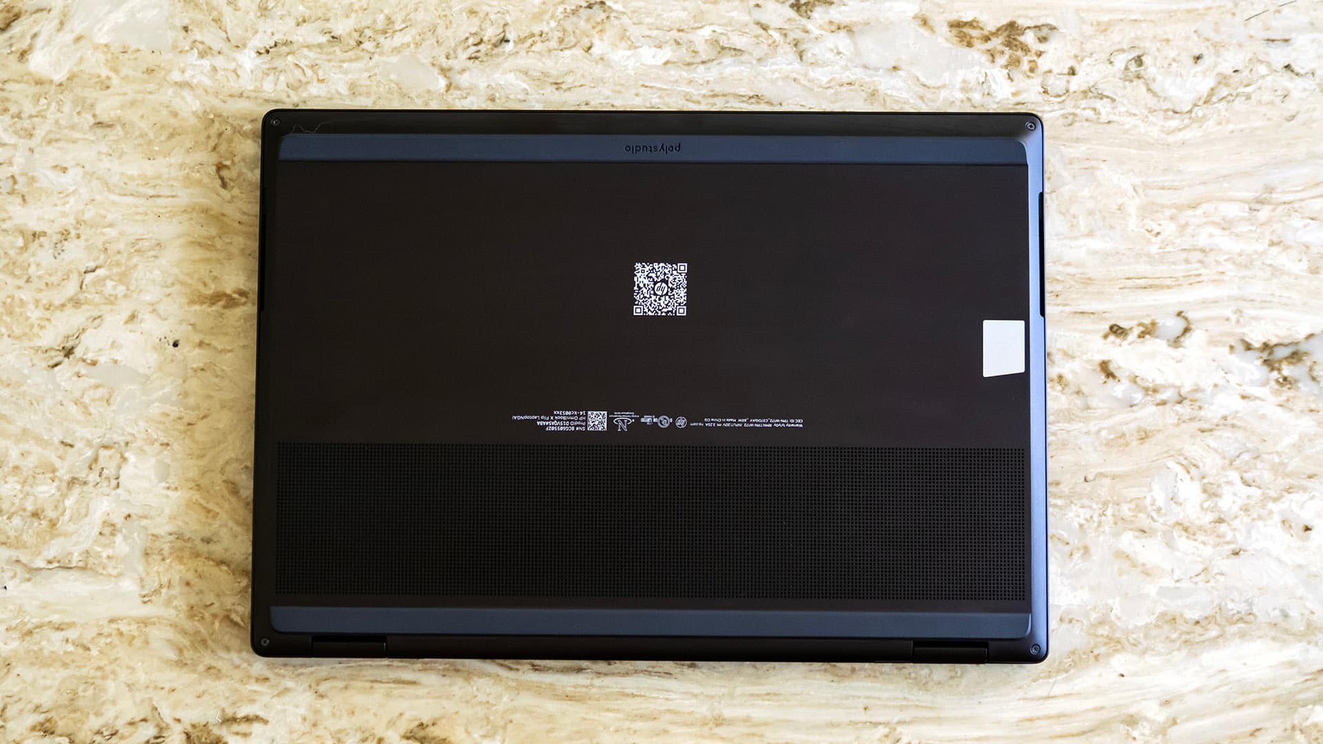HP OmniBook X Flip 14