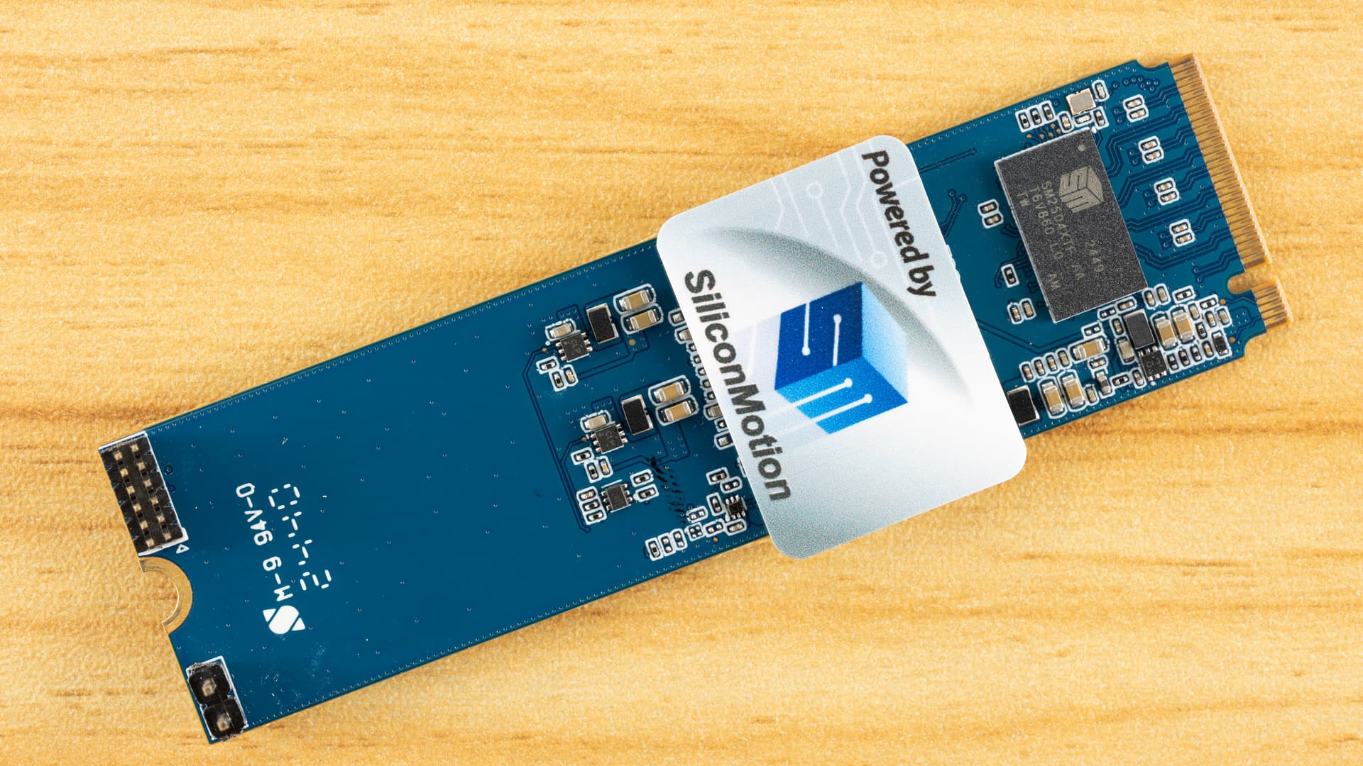 SMI SM2504XT ES 2TB SSD