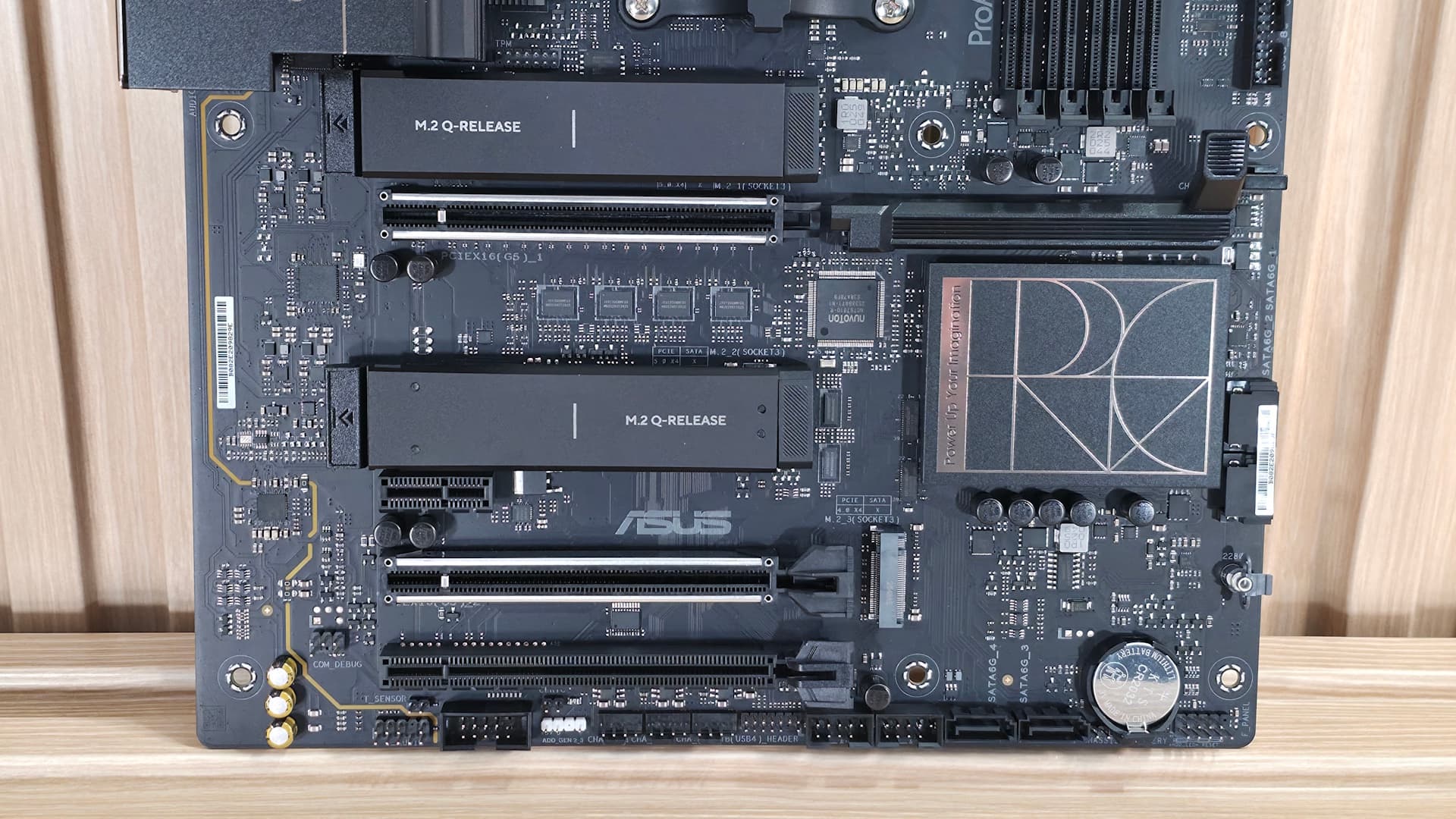 Asus B850-Creator Wifi Neo - bottom half