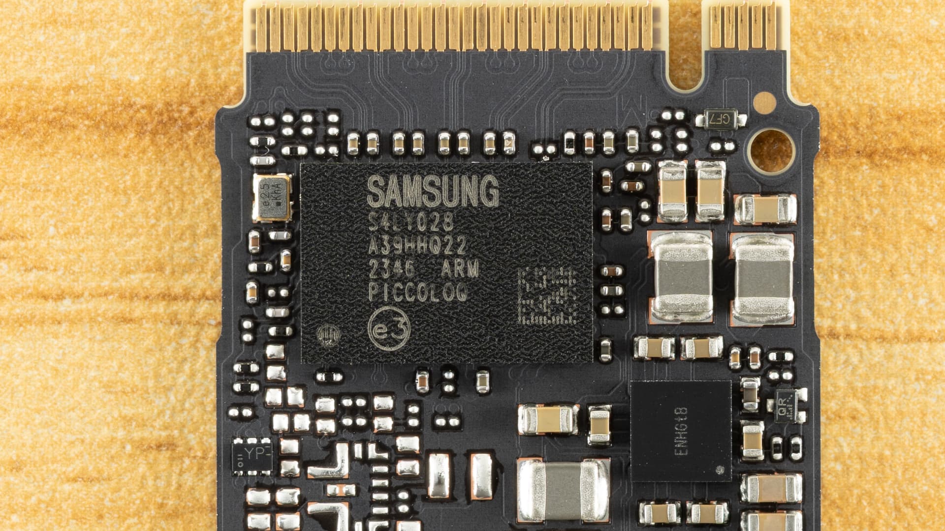 Samsung 990 2TB SSD