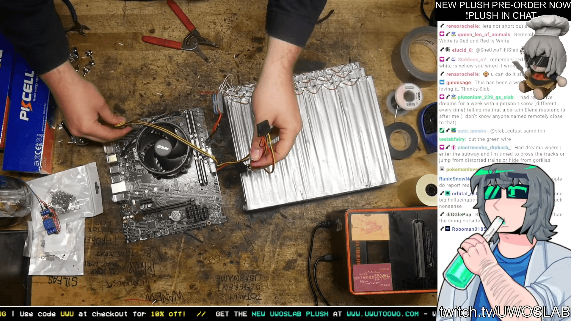 Powering a Desktop PC on 400 AA Alkaline Batteries