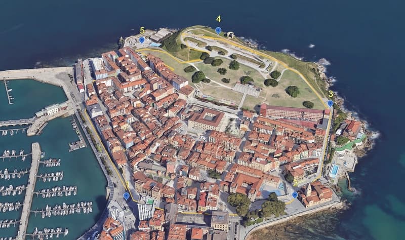 Google Earth view with numbered markers and the drawn path