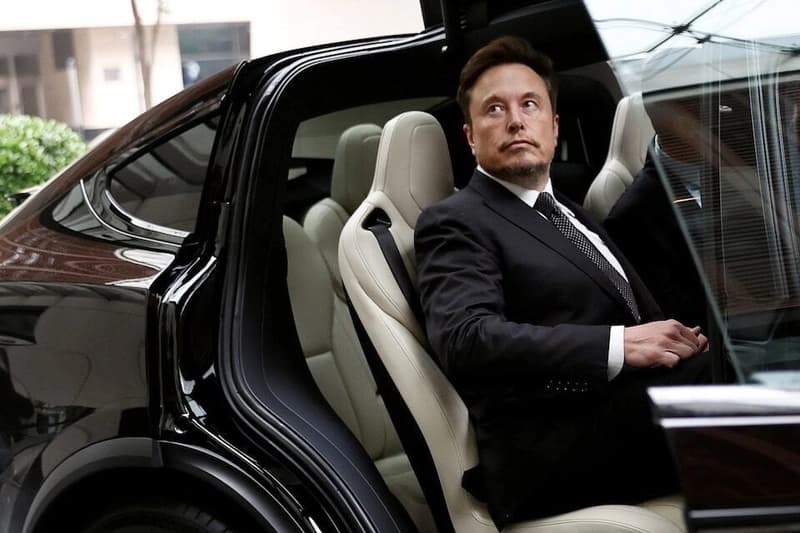 Musk says xAI to take legal action against Apple over App Store ...