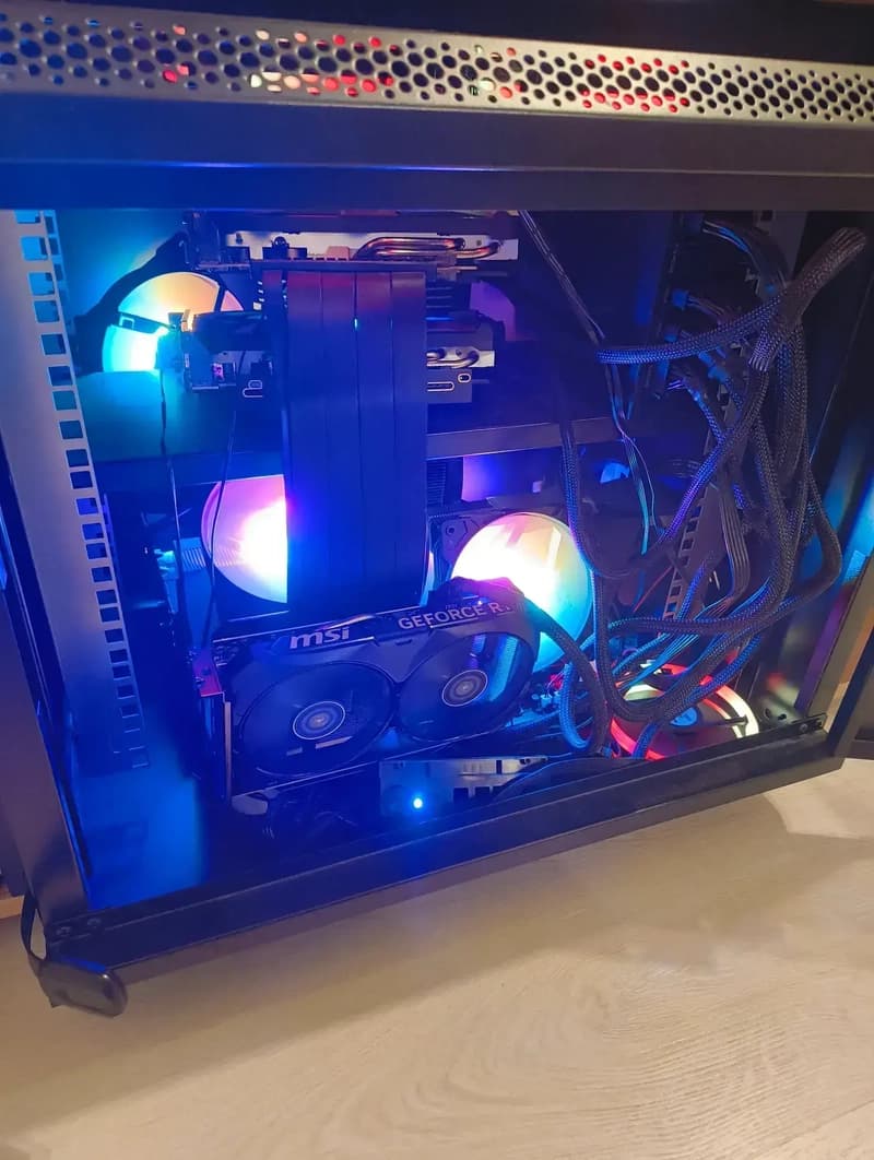 Server with 3x 4060TI's (16GB) and 1x A30 (24GB)