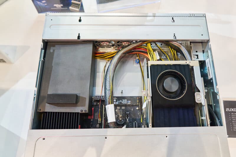 ASRock 2UXGI THOR Open View