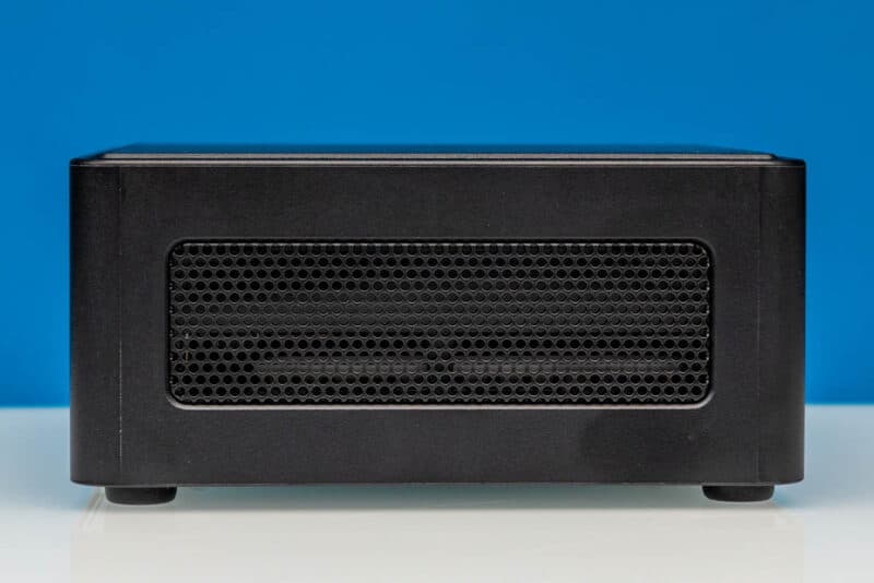 ASRock Industrial NUC BOX-358H Side 2