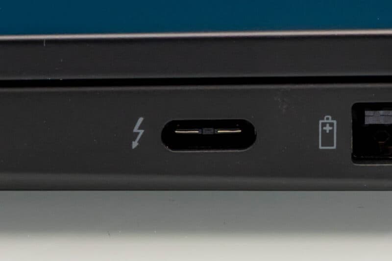 Lenovo ThinkPad X1 Carbon Gen 14-USB Type-C Thunderbolt 4 Port